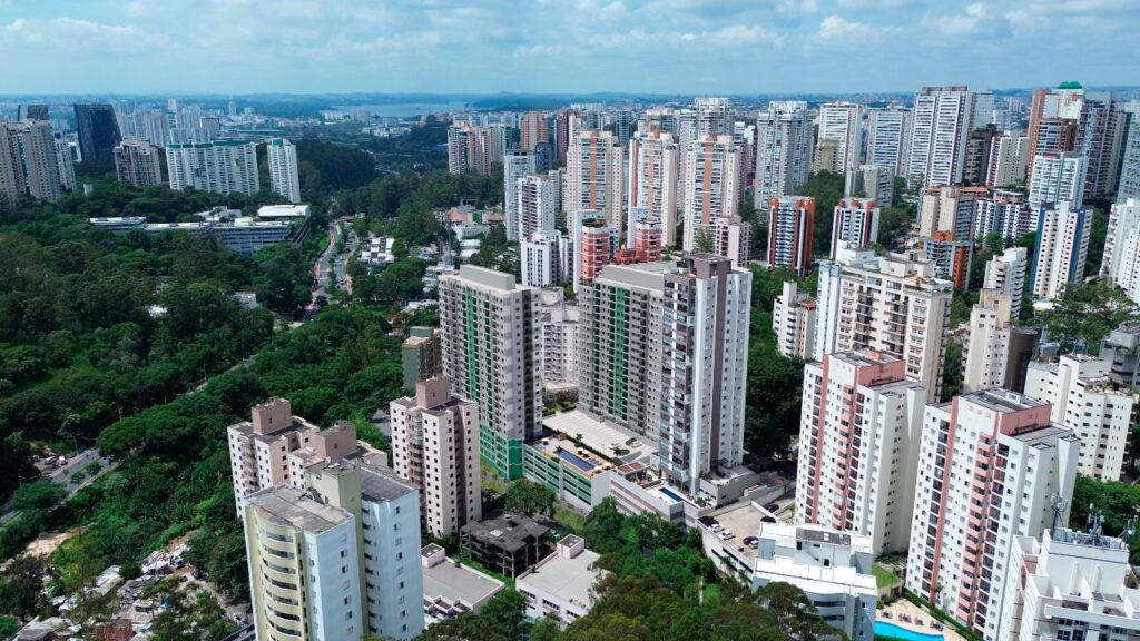 Auge Panamby, vista aérea do bairro e do entorno do empreendimento