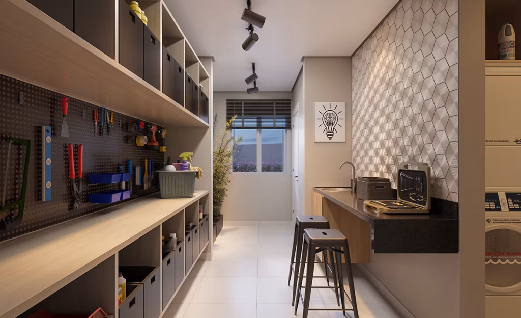 History Atlântica, coworking com bancada e banquetas